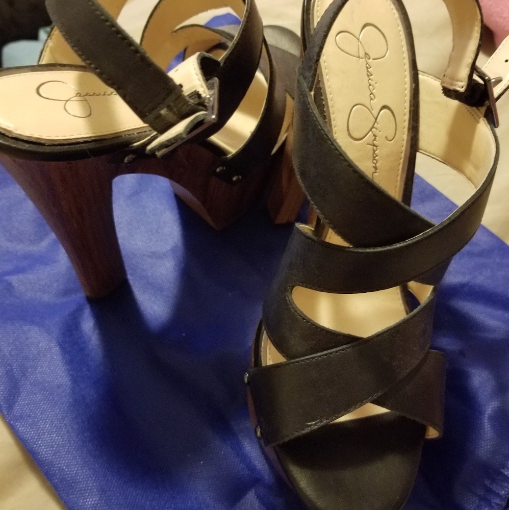 Black/wood Jessica Simpson Platforms